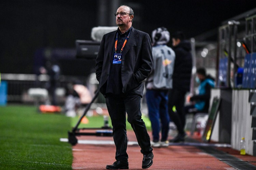 贝尼特斯与大连人解约离队,双方协商后解约