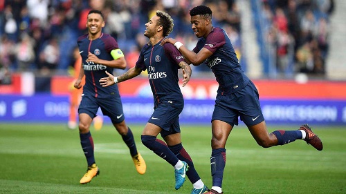 法甲官宣本赛季结束，巴黎获得冠军！