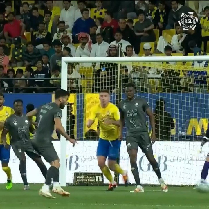 沙特联-C罗多次错失破门良机，利雅得胜利1-3布赖代先锋