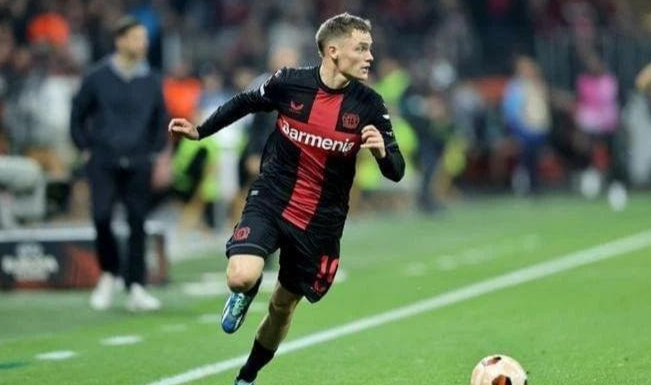 欧联-补时绝平！勒沃库森连扳两球2-2卡拉巴赫