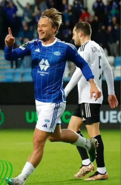 欧协联-布鲁日3-0莫尔德，两回合总比分4-2晋级