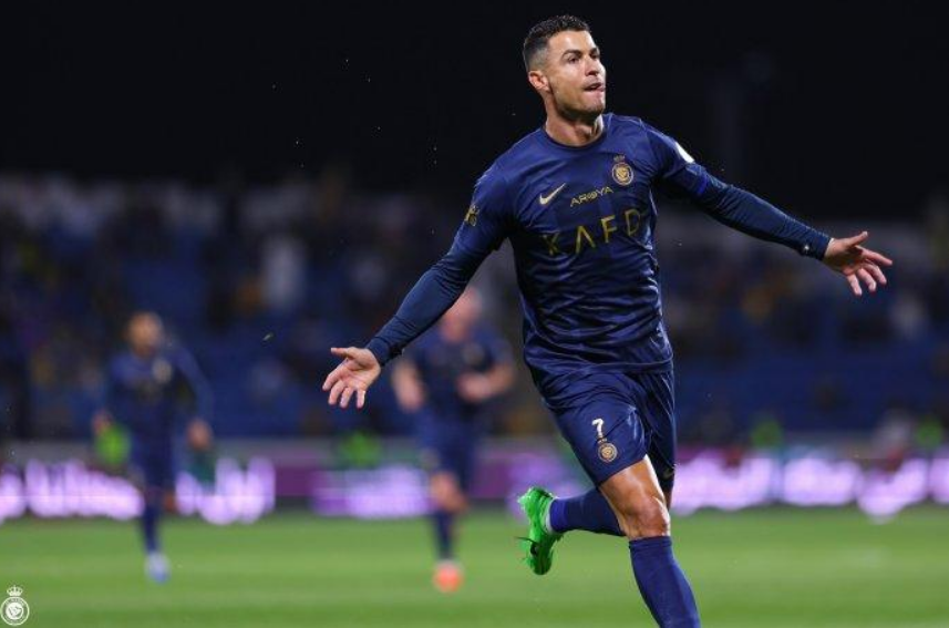 沙特联-利雅得胜利8-0血洗艾卜哈，C罗连场戴帽独造五球