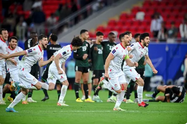 u23亚洲杯-伊拉克U23 4-2塔吉克斯坦U23，阿里-贾西姆1射2传，卡拉尔-萨阿德破门