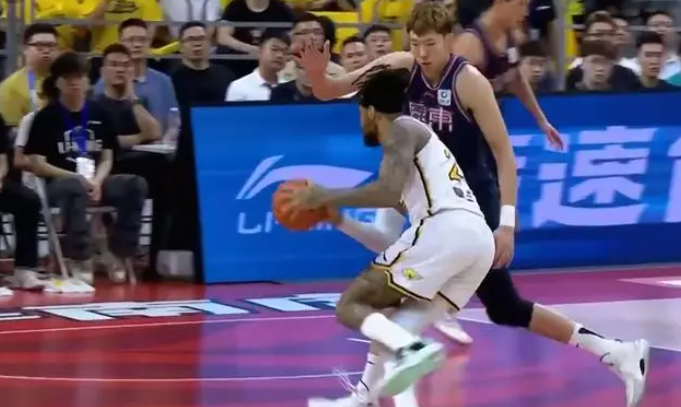CBA-辽篮客场107比90战胜广东男篮，将大比分扳成2比2！