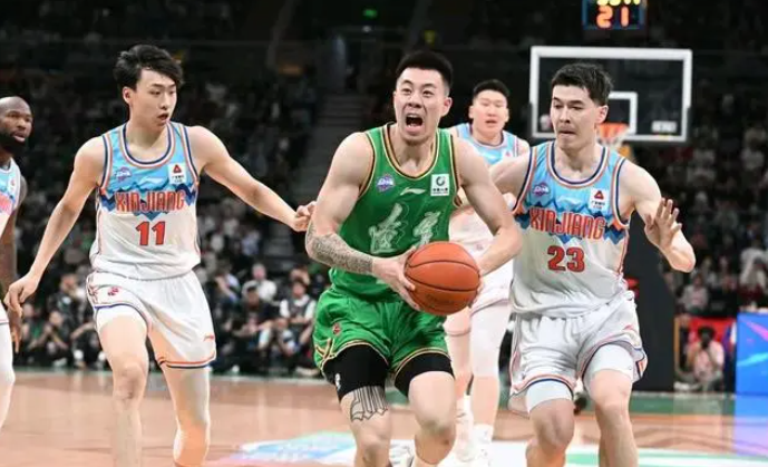 CBA总决赛-辽宁121-112新疆取首胜，付豪29+9，张镇麟19+8