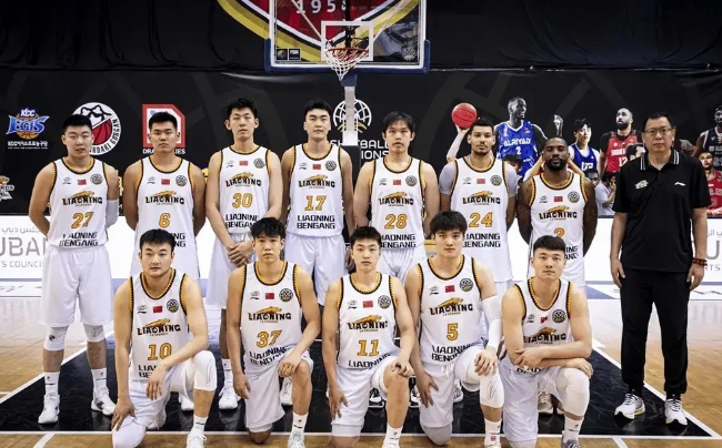 亚冠-辽宁男篮亚冠首场75-118惨败西亚冠军利雅得！ 刘雁宇21+6