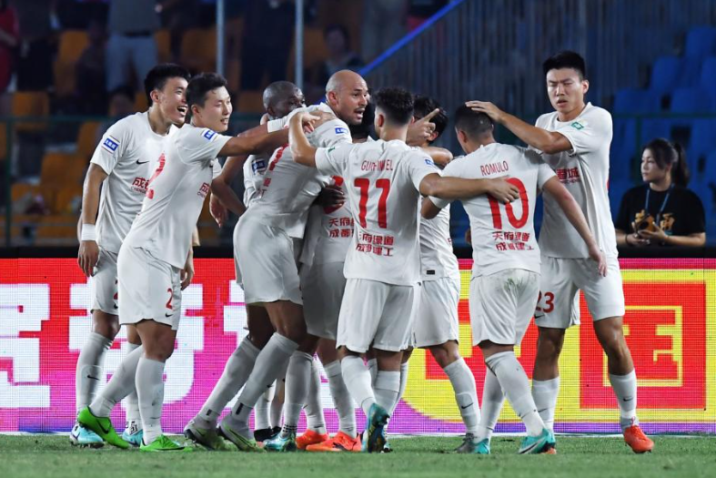 中超-周定洋头球制胜 成都蓉城1-0南通支云迎三连胜