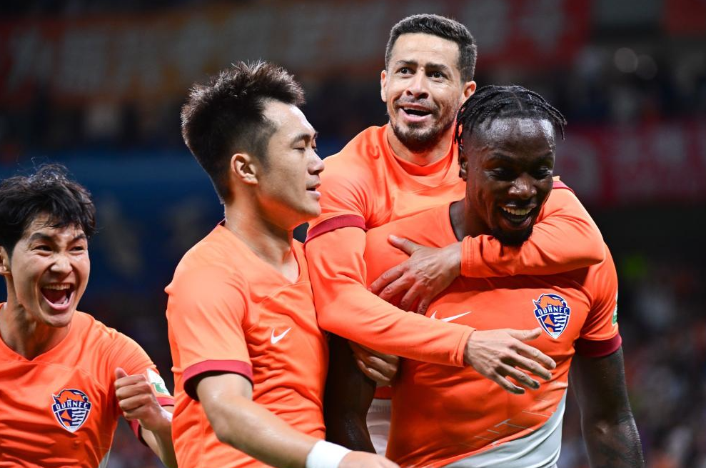 中超-阿兰破门难救主 青岛德比大战海牛3-1西海岸