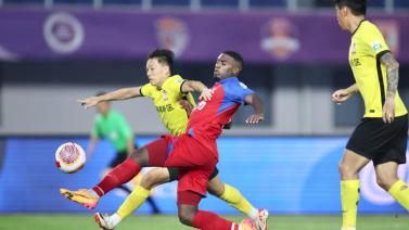 中超-双方各踢半场好球！青岛西海岸3-3战平梅州客家