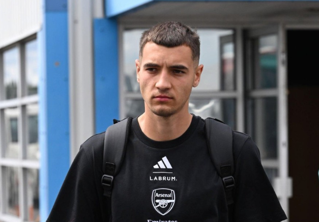 国米引援新动向：基维奥尔非首选，防线补强另寻人选