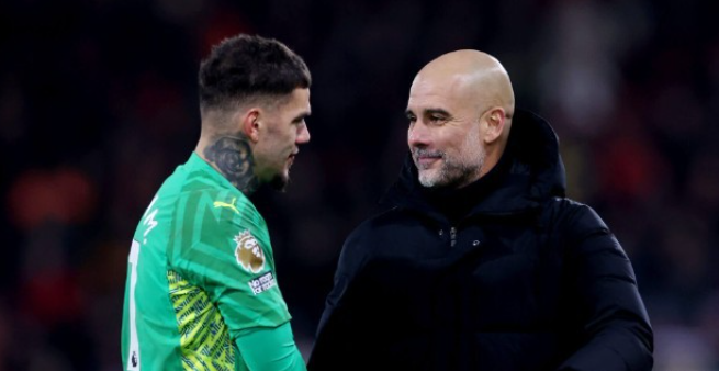 曼城两将去留成疑：埃德森因高薪诱惑，阿尔瓦雷斯寻出场机会