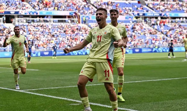 巴萨新星费尔明：双世界波助西班牙晋级，信心满满迎战摩洛哥