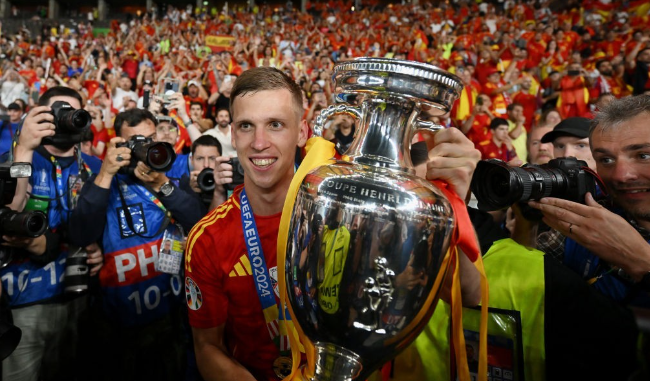 莱比锡总监施罗德坚称不会轻易放走奥尔莫