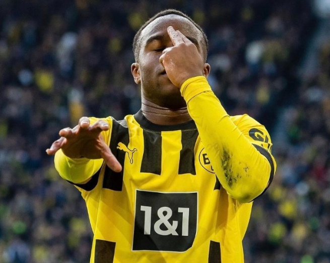 里尔加入穆科科争夺战，马赛面临挑战