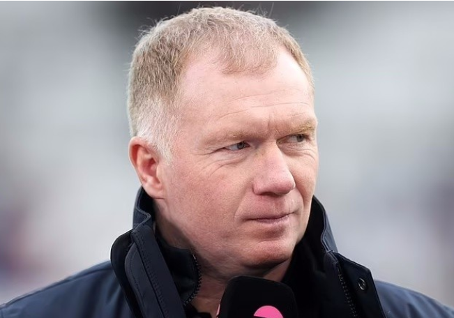 斯科尔斯对曼联阵容表示忧虑，特别担忧奥纳纳状态