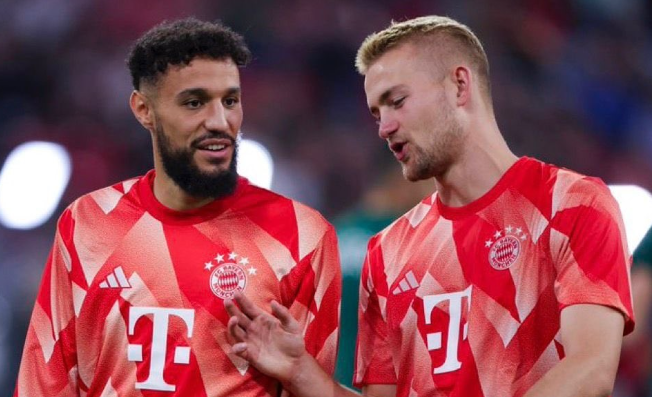 曼联积极争取德利赫特与马兹拉维，拜仁考虑引援替代