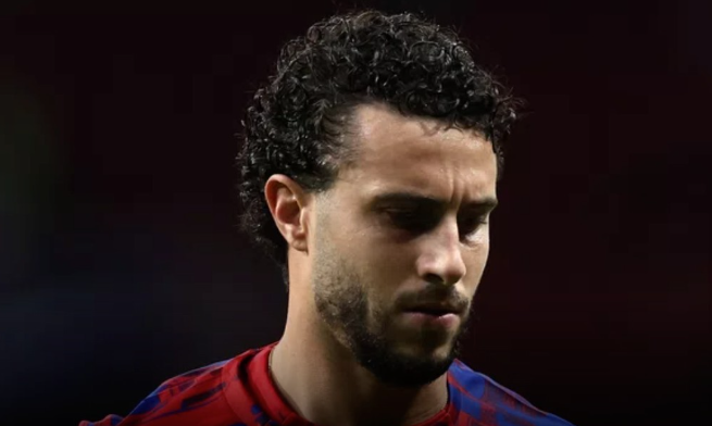 埃尔莫索心仪曼联报价，双方接触持续中