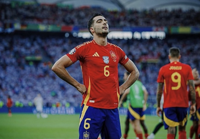 斯洛特展望利物浦新赛季：控球、激情与适应英超