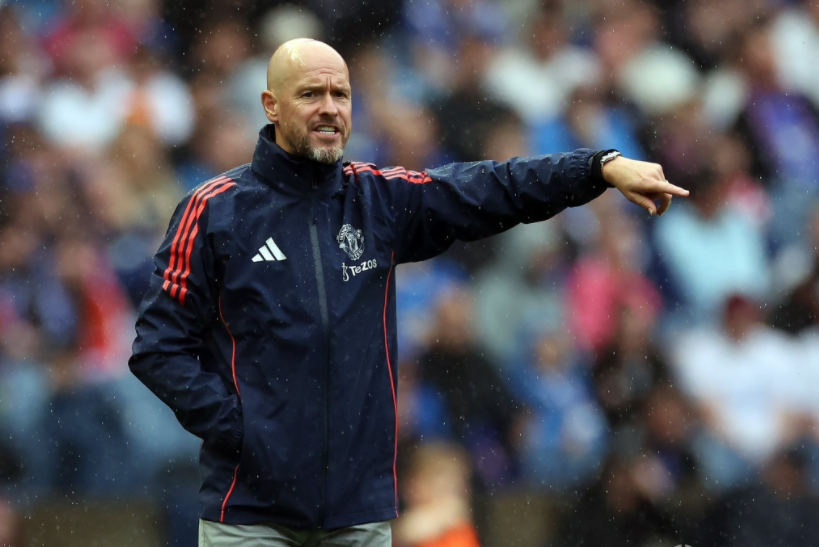 哈格里夫斯批曼联换人失误：滕哈格调整致败，费尔南德斯一脸愕然