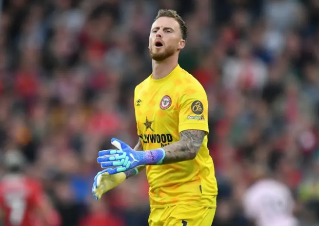 布伦特福德门将弗莱肯：虽败犹荣，积极备战周三赛事