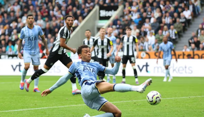 布伦南-约翰逊赛后反思：热刺需提升机会转化率与团队默契