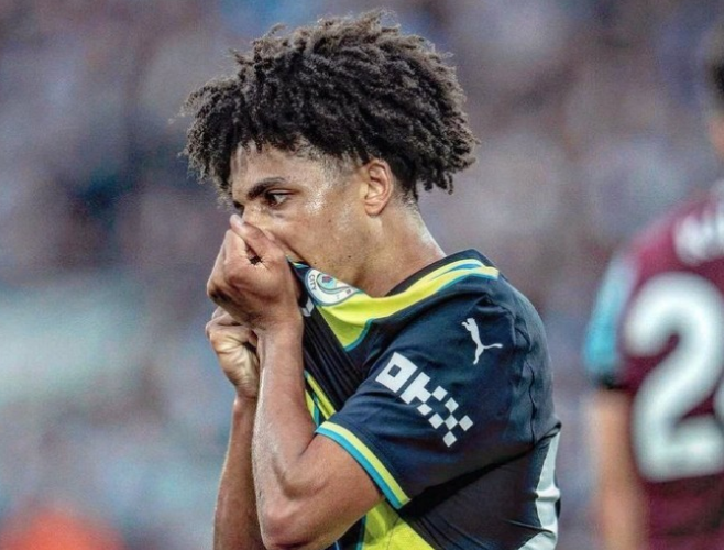 里科-刘易斯坚定留队决心，誓与曼城共成长