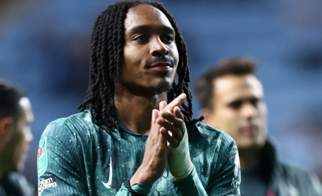 斯彭斯回顾热刺生涯：初加盟时激动落泪，期待未来赢得荣誉