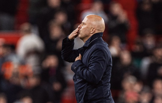 柯克曲盛赞斯洛特：世界最佳教练，如父般塑造了我