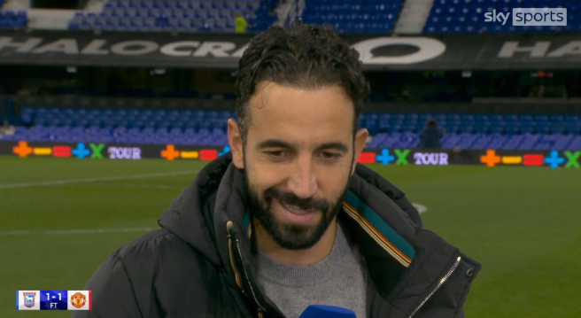 曼联主帅阿莫林：球员想太多，需提出新想法应对挑战