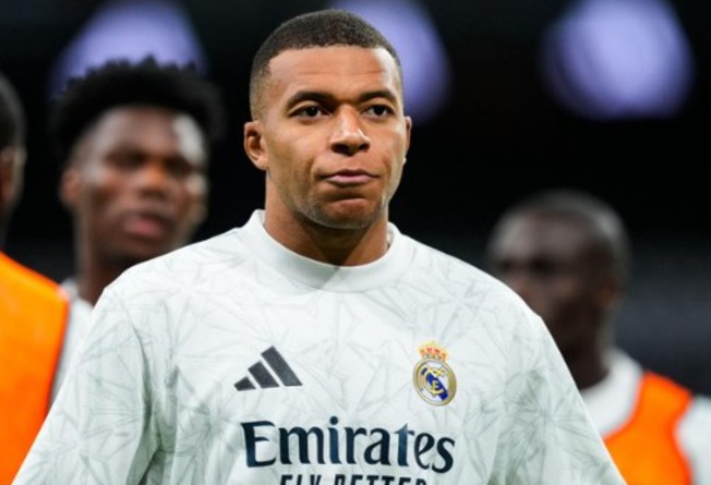 皇马调整战术布局，姆巴佩或将长期出任左边锋