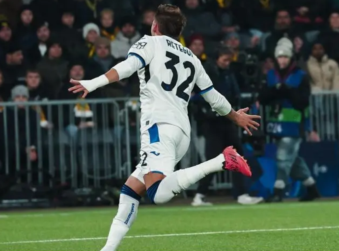 欧冠-亚特兰大6-1大胜伯尔尼年轻人，德凯特拉雷闪耀全场