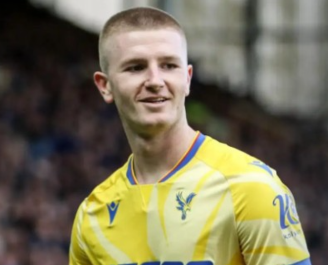 水晶宫决心留住中场新星沃顿，曼城等队冬窗引援受阻