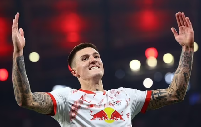 莱比锡前锋谢什科或迎转会契机，曼联、阿森纳等英超豪门密切关注