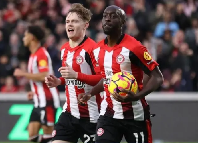 布伦特福德4-1大胜莱斯特城，沙德上演帽子戏法