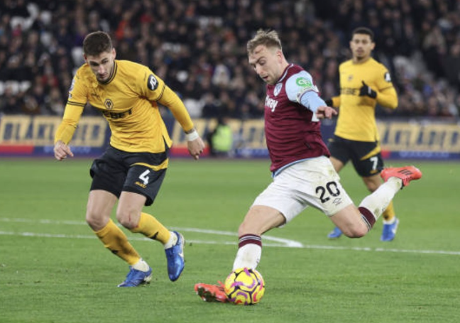 德甲-弗赖堡3-1力克斯图加特，喜迎开门红