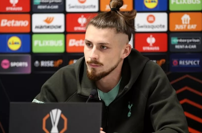 热刺后卫德拉古辛：期待在敌对氛围中展现实力