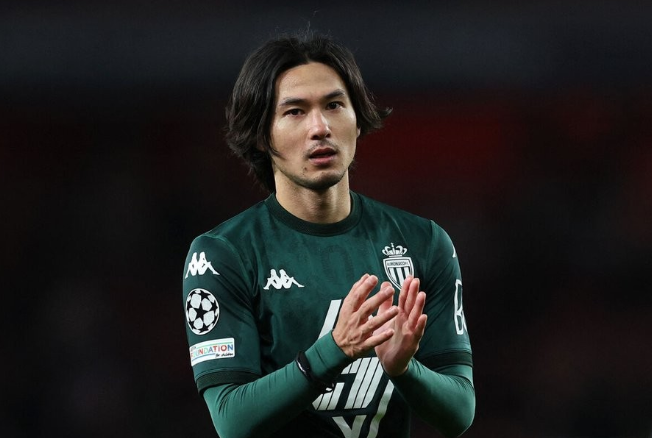 南野拓实欧冠赛后反思：团队失误致败，目标稳步晋级