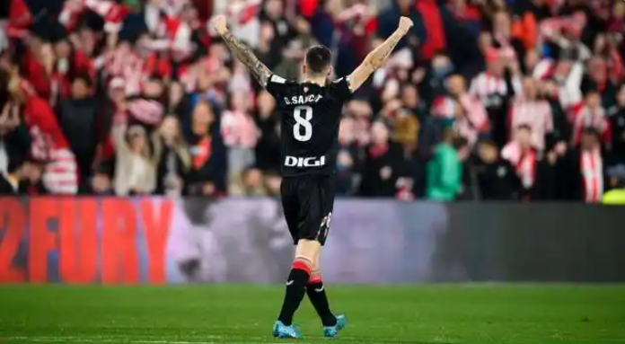 西甲-毕尔巴鄂竞技逆转巴列卡诺，2-1赢得西甲第15轮胜利