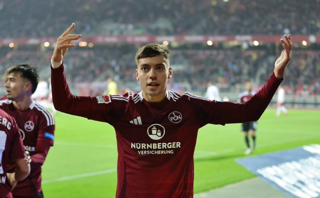 利物浦与纽伦堡就希腊前锋齐马斯展开夏季转会谈判