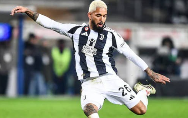 曼城探索租借道格拉斯-路易斯，中场引援仍存变数