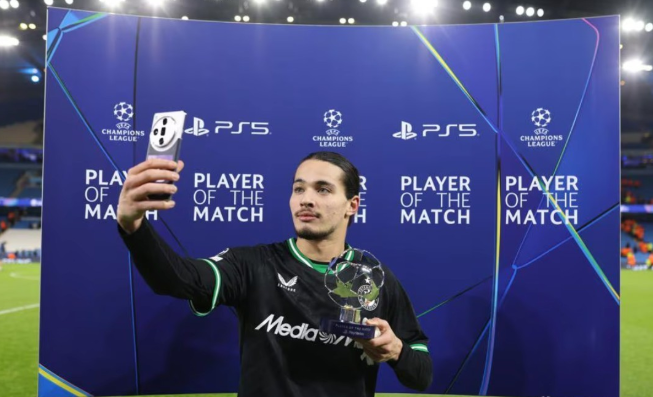 利物浦计划夏窗引进费耶诺德前锋穆萨