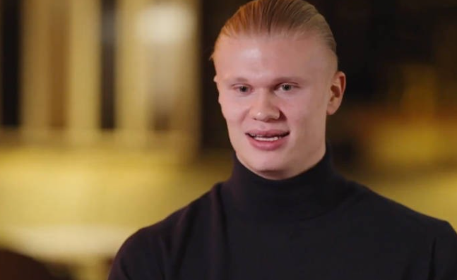 哈兰德谈曼城困境与个人进球荒：正视挑战，精神层面有所成长