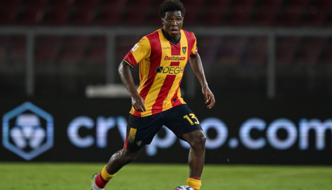 曼联独家报价莱切中场多古，转会谈判陷僵局