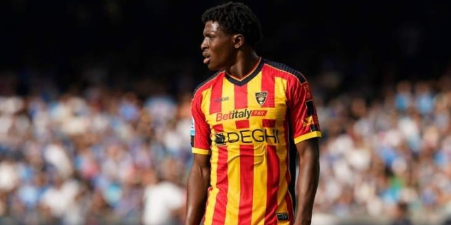 曼联与莱切就多古转会达成协议