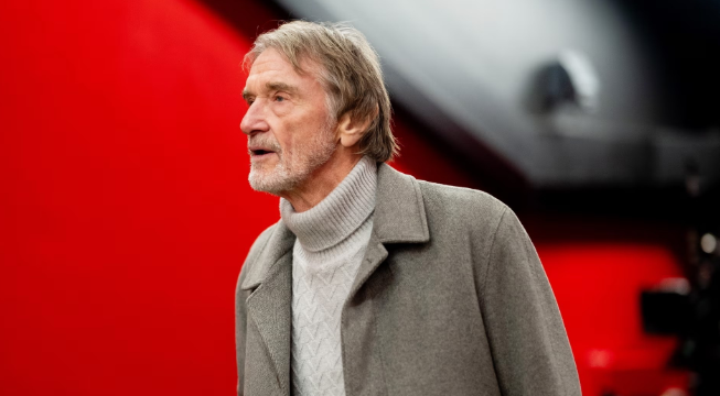 曼联老板决定关闭员工食堂，削减成本再升级