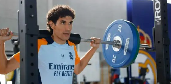 巴列霍将离队，安切洛蒂青睐青训球员