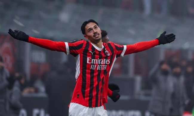 米兰中场赖因德斯续约近尾声，将签长约至2030年