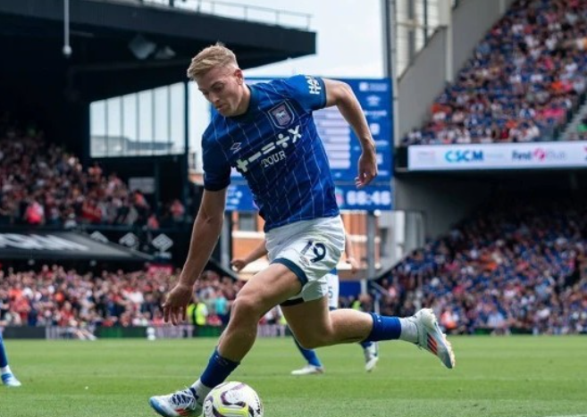 奥恩斯坦透露切尔西引援动向