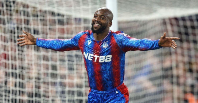 曼联开启水晶宫中锋马特塔转会谈判，要价4000万英镑