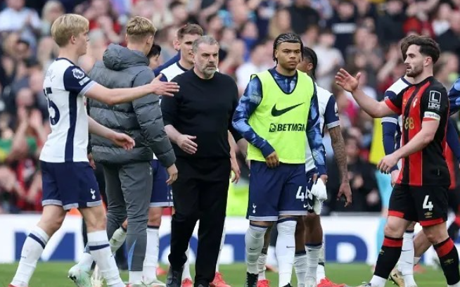 波斯特科格鲁谈热刺2-2战平伯恩茅斯：比赛混乱，但球员值得称赞